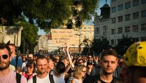 Protesty proti vláde: Ako vnímajú dianie v rezorte politici a samotní účastníci?