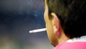 Samovražda a fajčenie spolu súvisia, tvrdia vedci