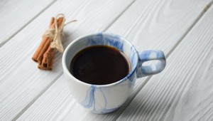 Vyššie hladiny kofeínu v krvi „môžu pomôcť ľuďom zostať štíhli“