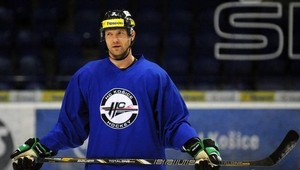 Martin Štrbák (38) zostáva v HC Košice