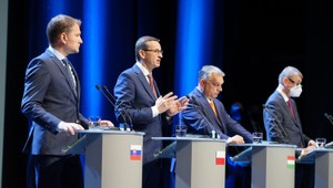 Lídri V4 sa stretli v Poľsku: Prebrali voľby v Bielorusku, otravu Navaľného aj následky pandémie