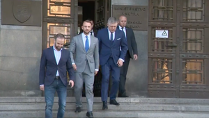 Zmeny v koalícii: Turbulentný týždeň vo vláde vyvrcholil odvolaním Kmeca