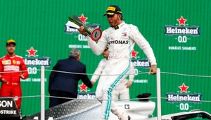 Triumfálne vyhlásenie v Mexiku a TÁTO nechutná trofej?