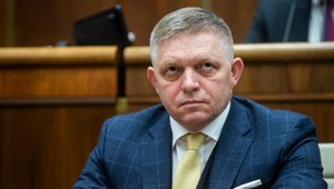 My sa nezastavíme, odkazuje hlave štátu Robert Fico z úradu vlády