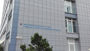 Polícia preverovala prítomnosť bomby na ministerstve školstva