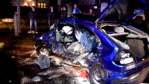 Tragédia v Šintave. Vodič (†24) zomrel, dve dievčatá (18) sú v nemocnici