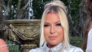 Cibulková si nedá pokoj! Opäť polonahá v celočipkovom exkluzívnom modeli!