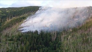 Hasili viac ako tri dni. Požiar na Chopku zlikvidovali