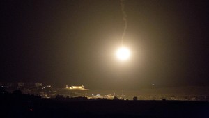 Izraelčania povolali štyridsaťtisíc vojakov, platí stav ohrozenia