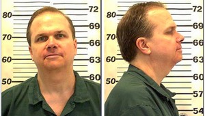 Vrah Johna Lennona opäť žiada o prepustenie z väzenia