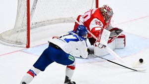 Slováci prehrávajú s Dánmi 0:1