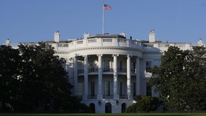 Obamov Biely dom aj s deravými košmi