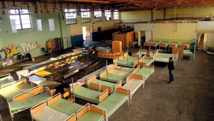 Nocľaháreň pre bezdomovcov praská túto zimu vo švíkoch