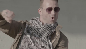 TOTO musíte vidieť! Maštalír napodobňoval Rytmusa a jeho klip vás rozseká!