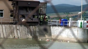 Rieka Váh vyplavila pri elektrárni telo nezvestného muža