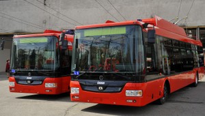Trolejbusy predbehli dobu: Myšlienka elektrinou poháňaných autobusov tu je už desiatky rokov