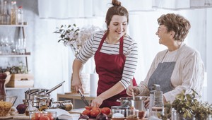 Slováci si radi vychutnávajú jedlo v spoločnosti blízkych, nielen počas Vianoc