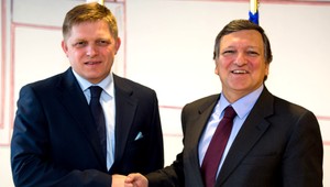 Robert Fico v Bruseli. Žiadal viac peňazí na Jaslovské Bohunice