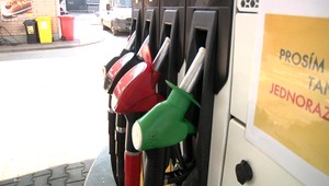 Poľsko reaguje na krízu: Ceny palív klesnú, štát zavádza stropy