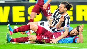 Ajax a Lazio s prehrami, Plzeň remizovala so Šachtarom