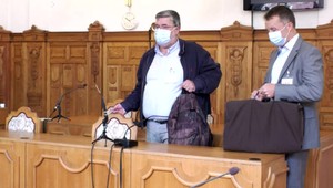 Bývalý riaditeľ Váhostavu sa postavil pred súd. Priznal sa k zvýhodňovaniu veriteľa