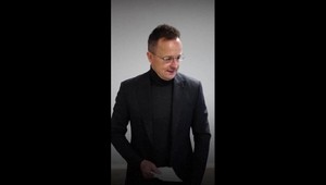 Maďarsko musí podľa EK vysvetliť údajné kontakty ministra s ruským Lavrovom