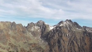 V hrdzavých Tatrách už turistov výrazne ubudlo