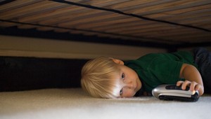 Jej 5-ročný syn sa najradšej hráva sám, je to v poriadku? Čo by ste mamičke poradili?