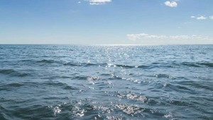 FOTO: V záchrannom kruhu prežil na mori bez jedla a pitnej vody štyri dni