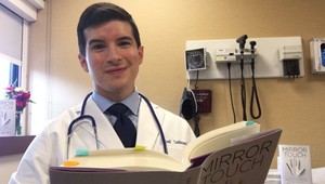 Doktor, ktorý fyzicky cíti bolesť druhých