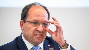 Český minister kritizoval prevozy utratených zvierat na Slovensku. Vníma to ako ohrozenie pre Česko