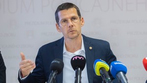 Bývalý policajný prezident Hamran sa stal asistentom Martiny Bajo Holečkovej