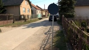 Vandali úradovali! V obci zničili všetky nové značky