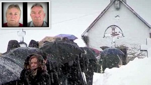 Pochovali zavraždených manželov! Obyvatelia chcú pre vraha trest smrti