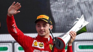 Charles Leclerc: Frajer za volantom, aj za konzolou