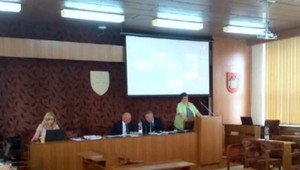 Vulgárne zastupiteľstvo: Primátor Bojníc zabudol na zapnutý mikrofón, v slovníku poriadne pritvrdil