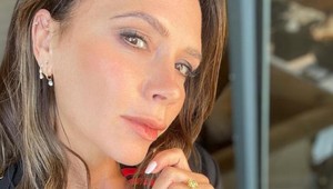 Victoria Beckham ukázala, ako vyzerá jej prirodzené obočie: Môj muž ma TAKTO nikdy nevidel!