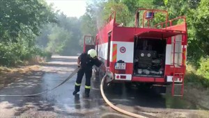Bratislavu zachvátili dva rozsiahle požiare, údajne ich niekto spôsobil úmyselne