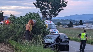 Vážna nehoda na východe Slovenska. Zranení sú štyria ľudia