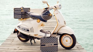 Luxusný skúter? Spolupráca svetoznámych značiek Dior a Vespa to dokázala!