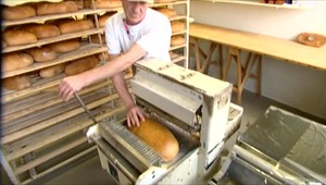 Za chlieb budeme odteraz platiť viac. Pekári majú na to svoje dôvody