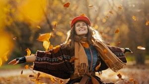 Veľký horoskop na október: Kto bude zažívať dusno v práci a komu naopak zvýšia plat?