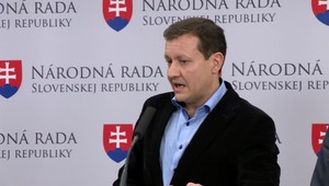 Lipšic: Pre predstaviteľov koalície platia iné pravidlá v trestnom konaní, ako pre opozíciu