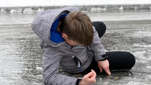 Záchranári evidujú extrémny nárast úrazov a nehôd v súvislosti s poľadovicou