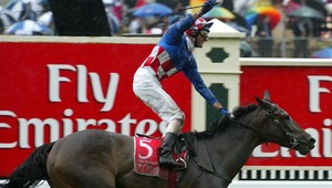 Austrália lapala dych pri dostihoch