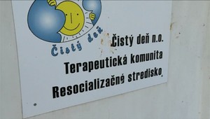Čistý deň stále funguje, zverené deti zatiaľ ostanú v zariadení