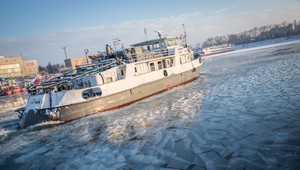 Lodnú premávku po Dunaji zastavili až do odvolania