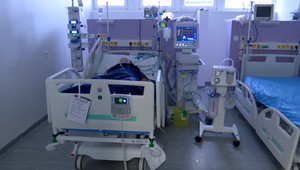 Slovenskí vedci a odborníci upozorňujú na zhoršujúcu sa situáciu vo vývoji pandémie