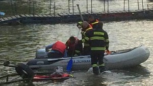 Na Liptovskej Mare sa prevrátila plachetnica, traja ľudia boli v ohrození