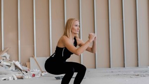 8 výhod cvičenia s vlastným telom. Neuveríte, ako málo stačí, aby ste zosilneli